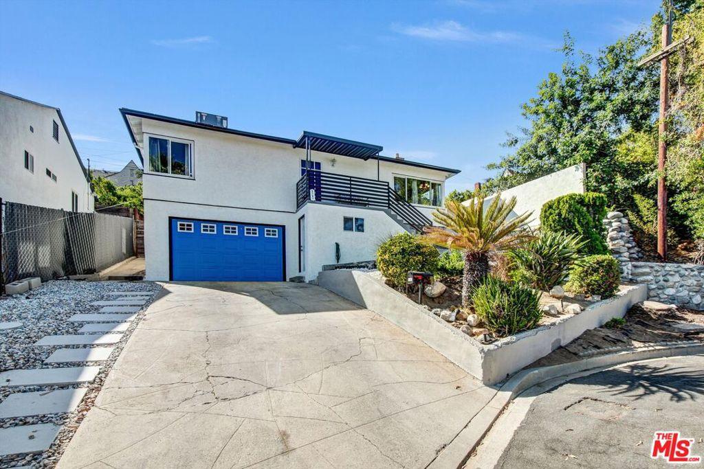 MLS #26860419 image #0