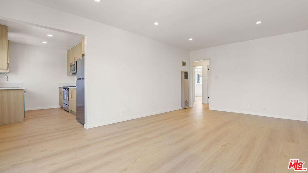 MLS #26860583 image #0
