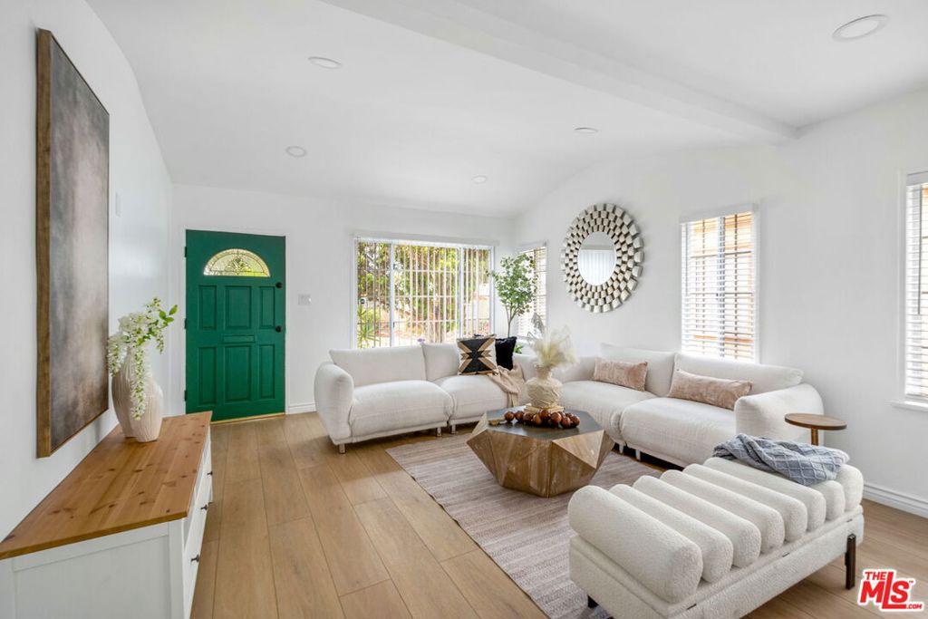 4137 W 58th PL Los Angeles CA 90043 | MLS #26860673 41 MLS #26860673 image #0