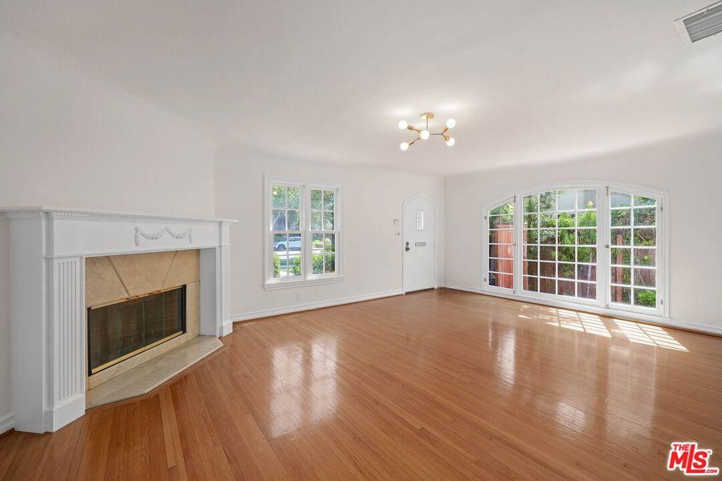 424 12th ST Santa Monica CA 90402 | MLS #26860717 45 MLS #26860717 image #0