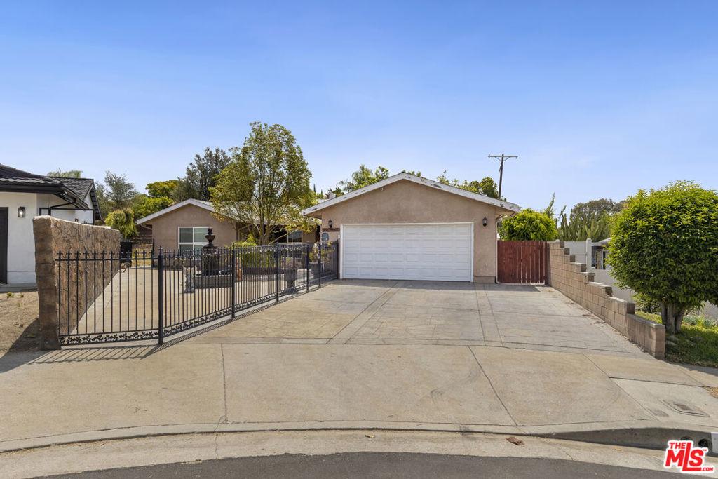 MLS #26860755 image #0
