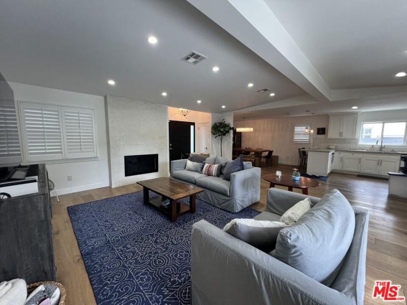 MLS #26860881 image #0