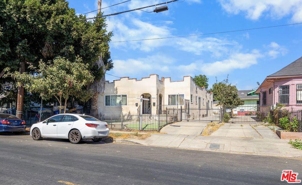 4614 Wall ST Los Angeles CA 90011 | MLS #26861109 45 MLS #26861109 image #0