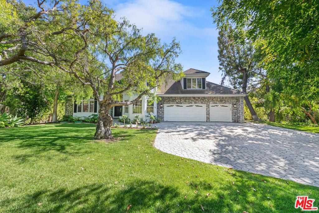 MLS #26861193 image #0