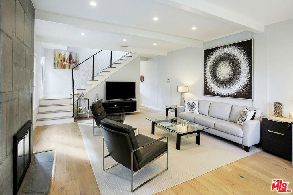MLS #26861199 image #0