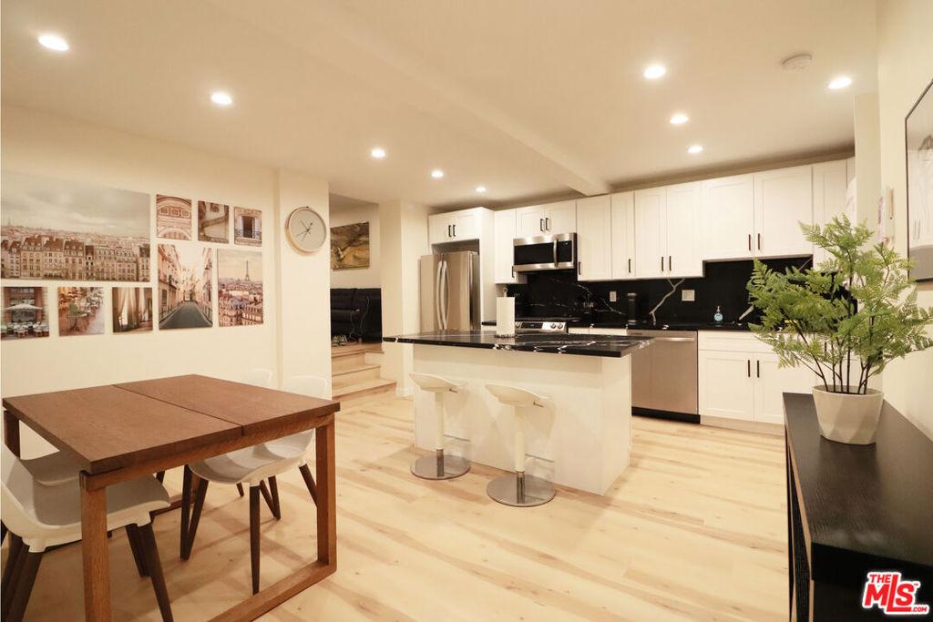944 N San Vicente BL #10 West Hollywood CA 90069 | MLS #26861233 45 MLS #26861233 image #0
