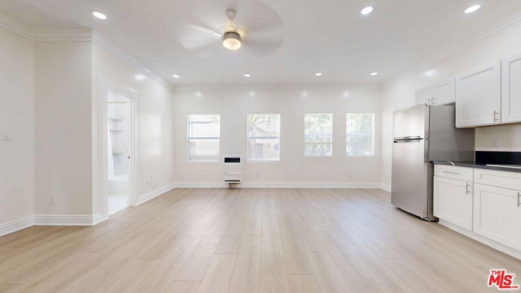 507 Loma #207 Los Angeles CA 90017 | MLS #26861243 45 MLS #26861243 image #0