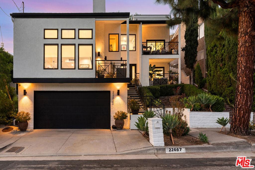 MLS #26861311 image #0