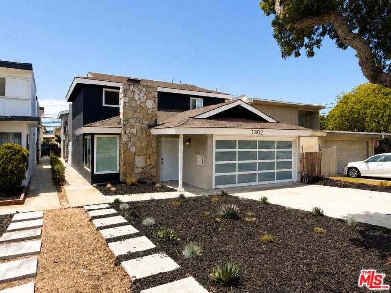 MLS #26861531 image #0