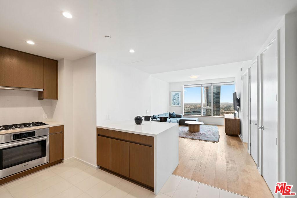 MLS #26861581 image #0