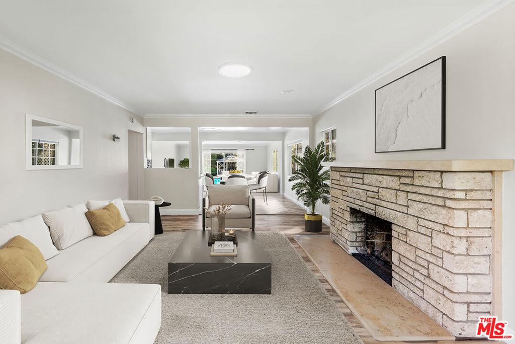 MLS #26861623 image #0