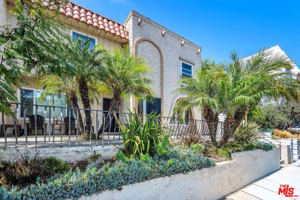 8025 Redlands ST #15 Los Angeles CA 90293 | MLS #26861875 45 MLS #26861875 image #0