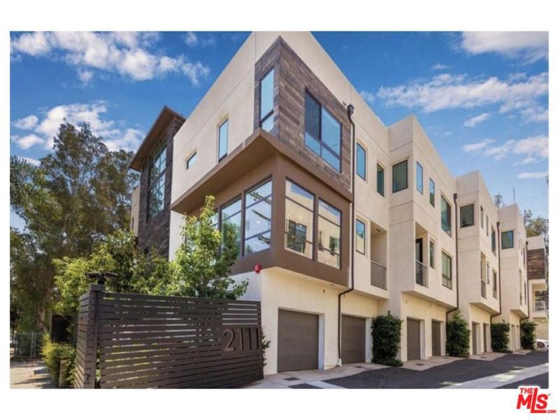 2111 N Cahuenga BL #1 Los Angeles CA 90068 | MLS #26862041 45 MLS #26862041 image #0