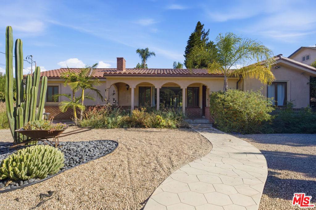 MLS #26862207 image #0
