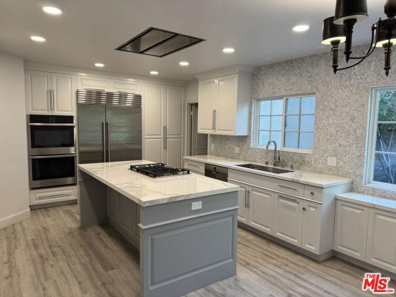 MLS #26862385 image #0