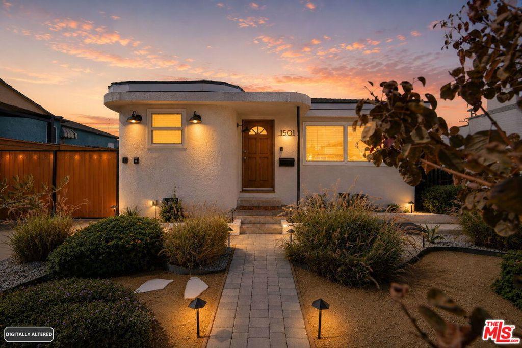 1501 W 104th ST Los Angeles CA 90047 | MLS #26862433 45 MLS #26862433 image #0