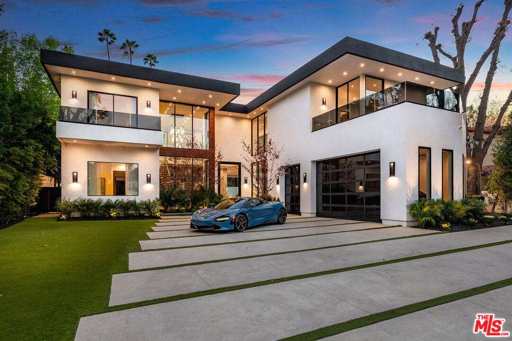 MLS #26862733 image #0
