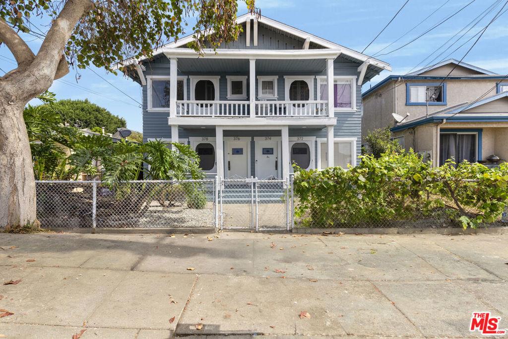 372 W 11th ST San Pedro CA 90731 | MLS #26862921 45 MLS #26862921 image #0