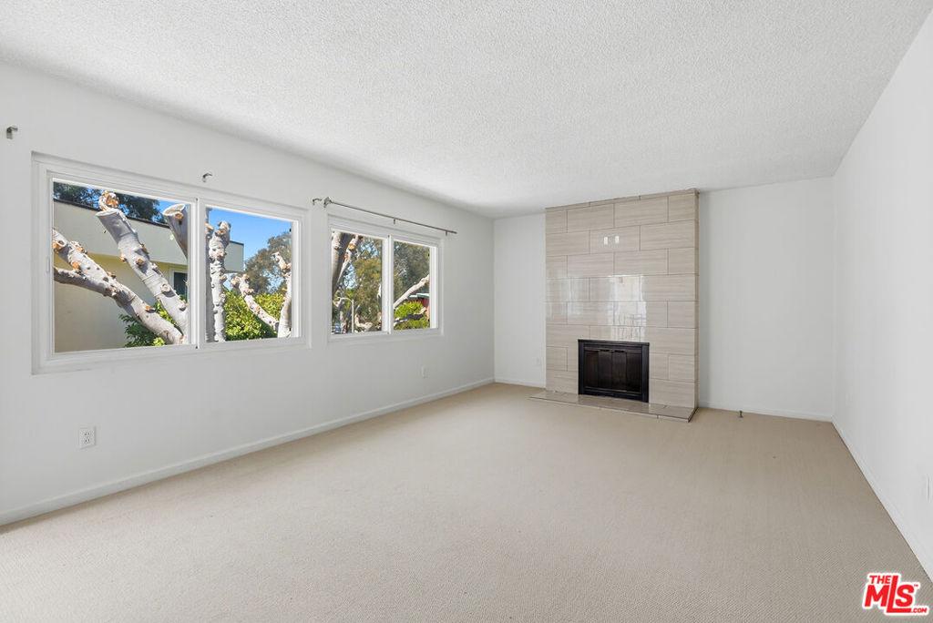 MLS #26863033 image #0