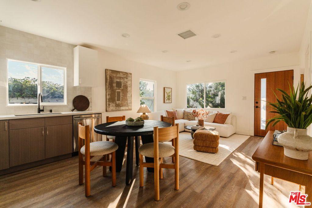 MLS #26863087 image #0