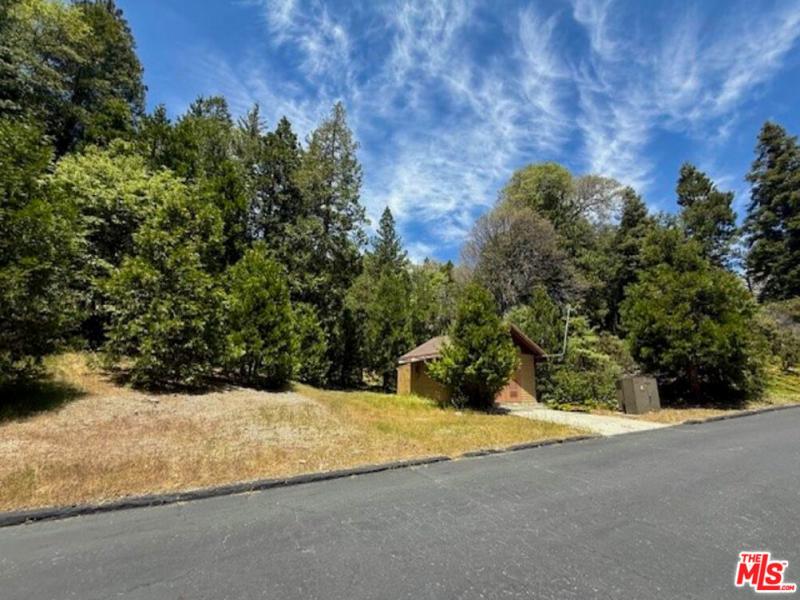 MLS #26863197 image #0
