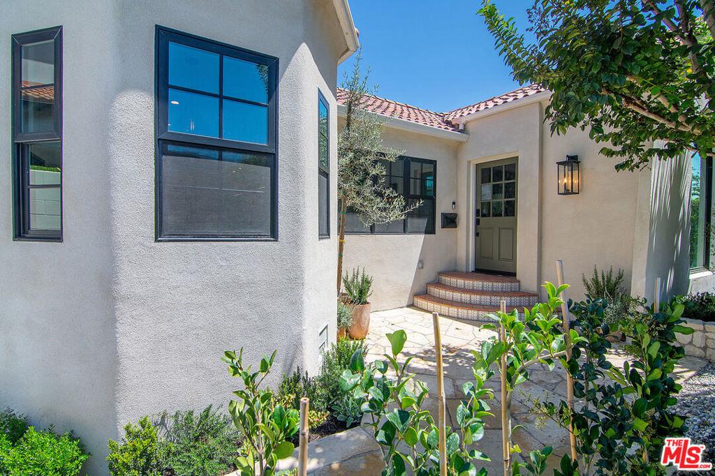 MLS #26863477 image #0
