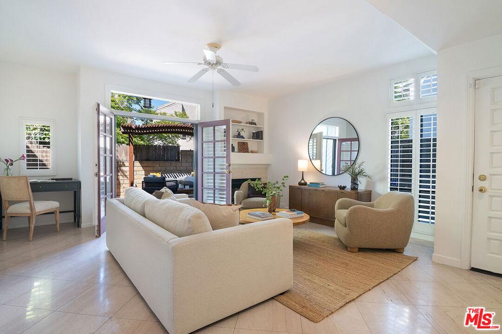 1639 Selby AV #B Los Angeles CA 90024 | MLS #26863577 45 MLS #26863577 image #0