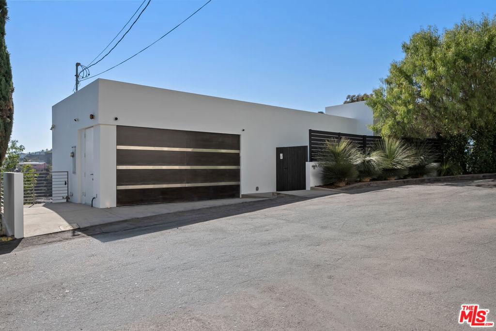 MLS #26863691 image #0