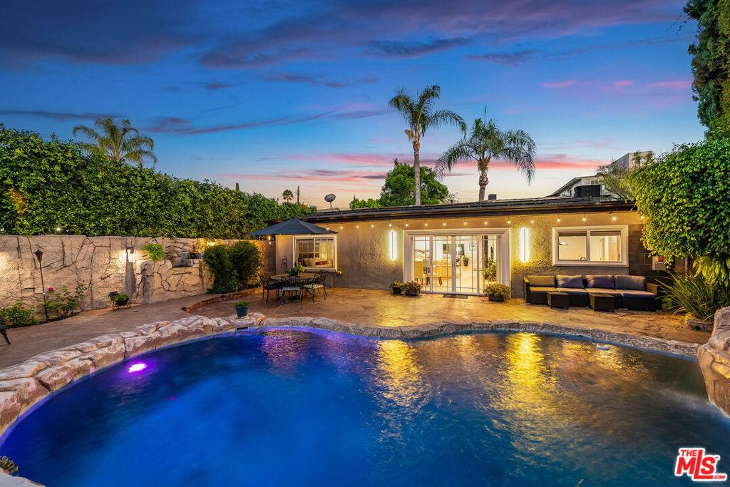 15237 Otsego ST Los Angeles CA 91403 | MLS #26864147 45 MLS #26864147 image #0