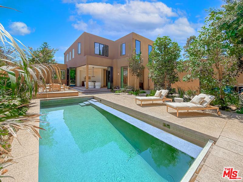 421 19th ST Santa Monica CA 90402 | MLS #26864327 45 MLS #26864327 image #0