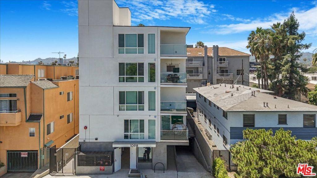 10918 Camarillo ST North Hollywood CA 91603 | MLS #26864753 45 MLS #26864753 image #0