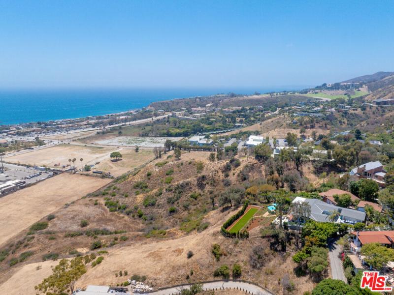 23704 Harbor Vista DR Malibu CA 90265 | MLS #26864995 41 MLS #26864995 image #0