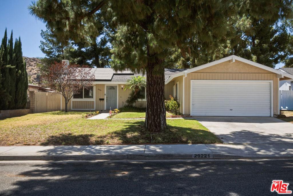 MLS #26865135 image #0