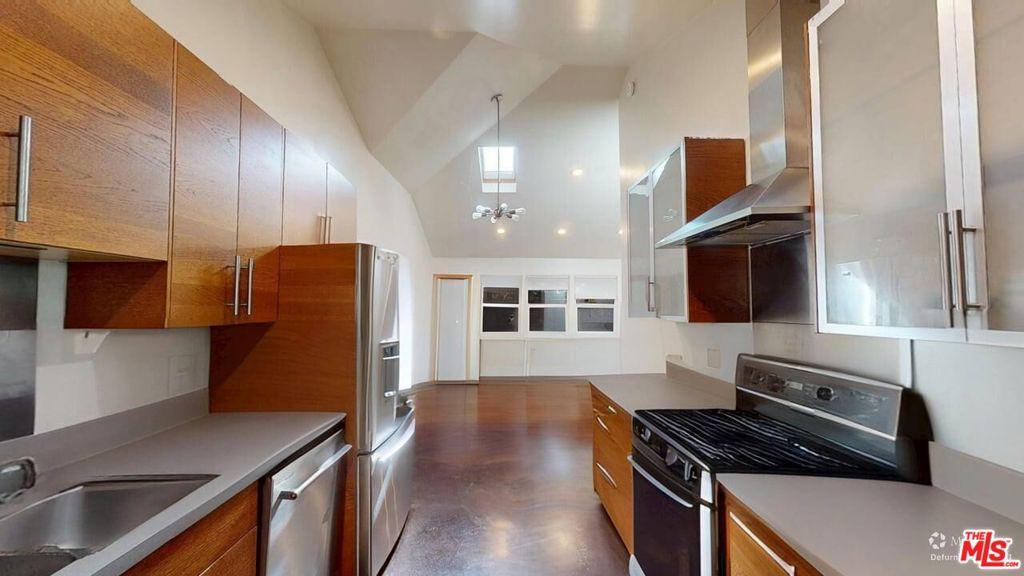 MLS #26865445 image #0