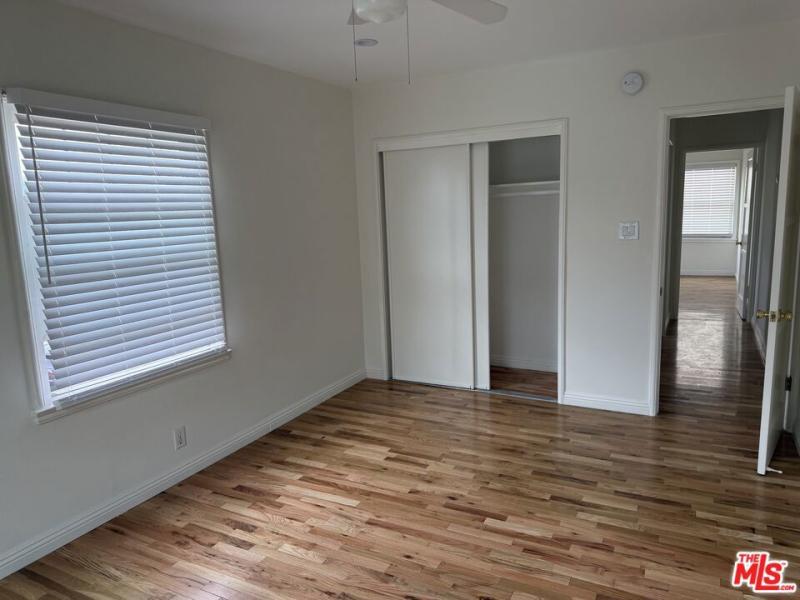 947 S Bedford ST Los Angeles CA 90035 | MLS #26865537 41 MLS #26865537 image #0