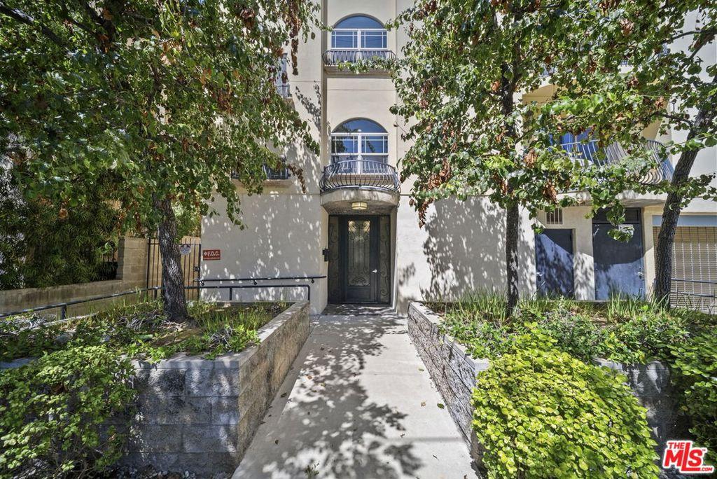 MLS #26865619 image #0