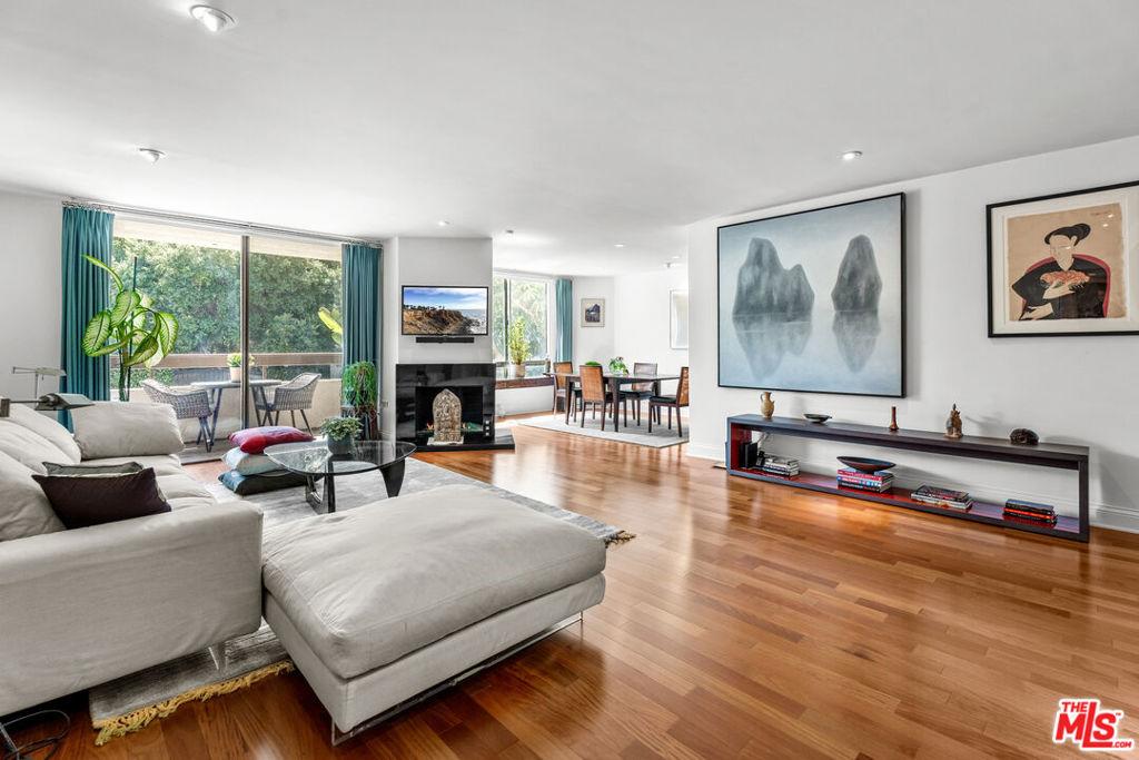 851 N Kings RD #102 West Hollywood CA 90069 | MLS #26857641 87 MLS #26857641 image #0