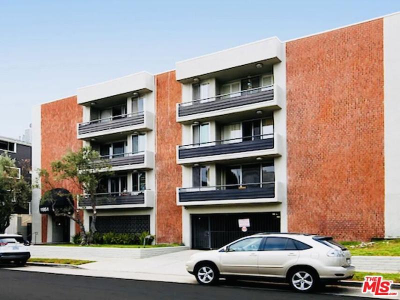 MLS #26865927 image #0