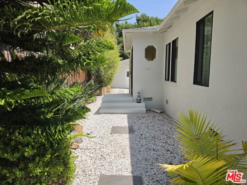 MLS #26866343 image #0