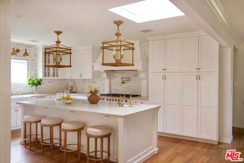 MLS #26866833 image #0