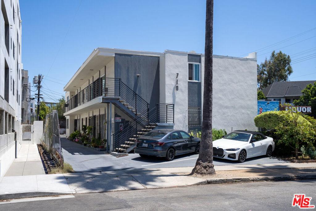 MLS #26867069 image #0
