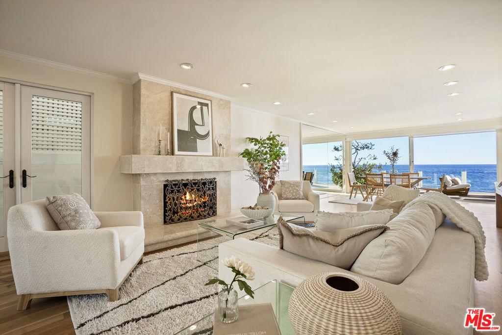 MLS #26867391 image #0