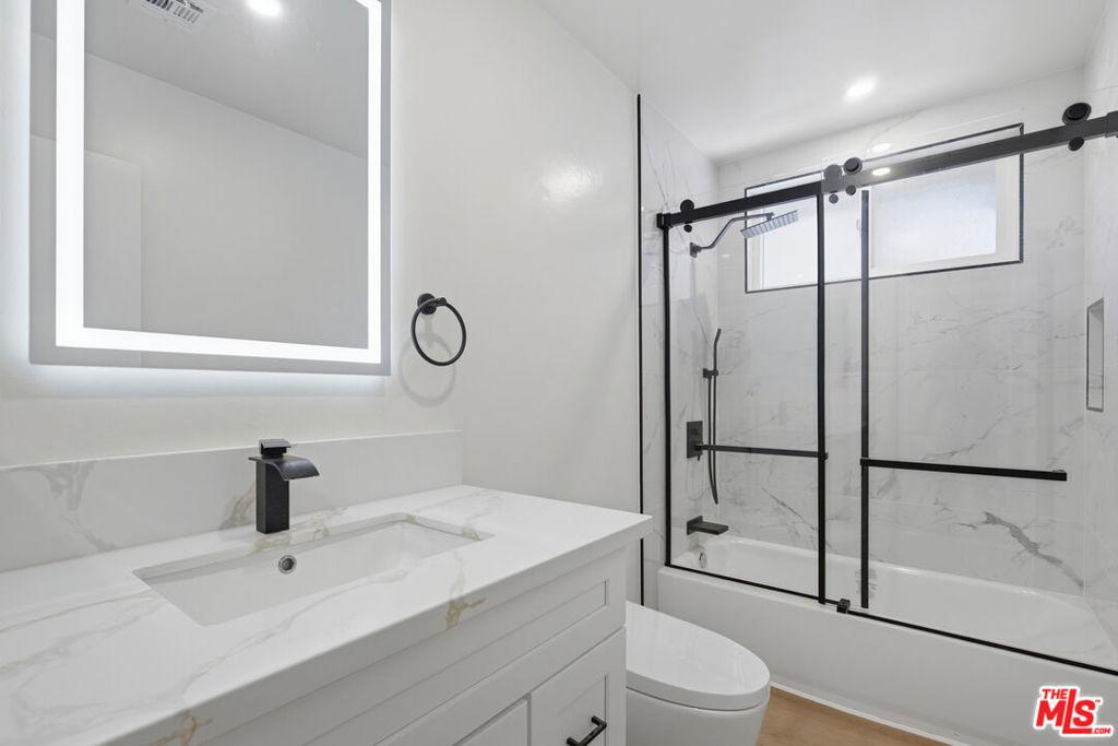 MLS #26867445 image #0