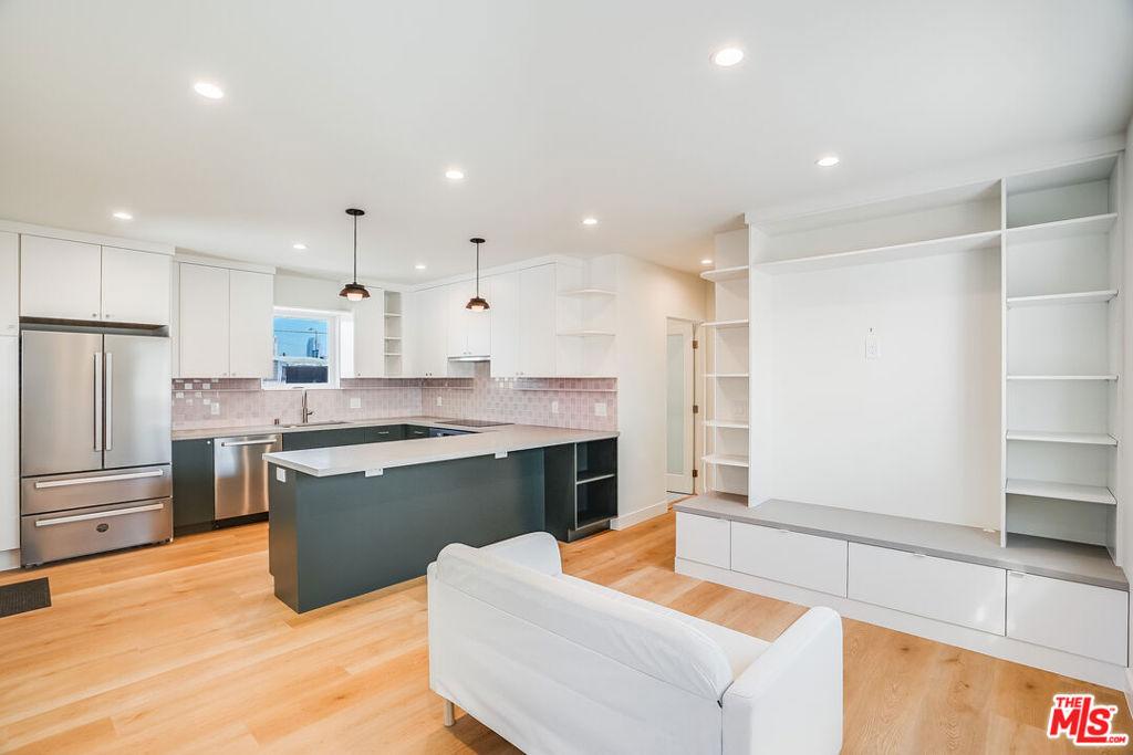 MLS #26868121 image #0