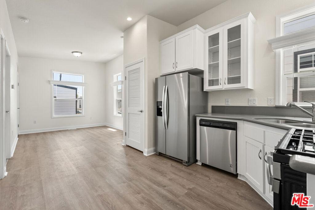 MLS #26868419 image #0