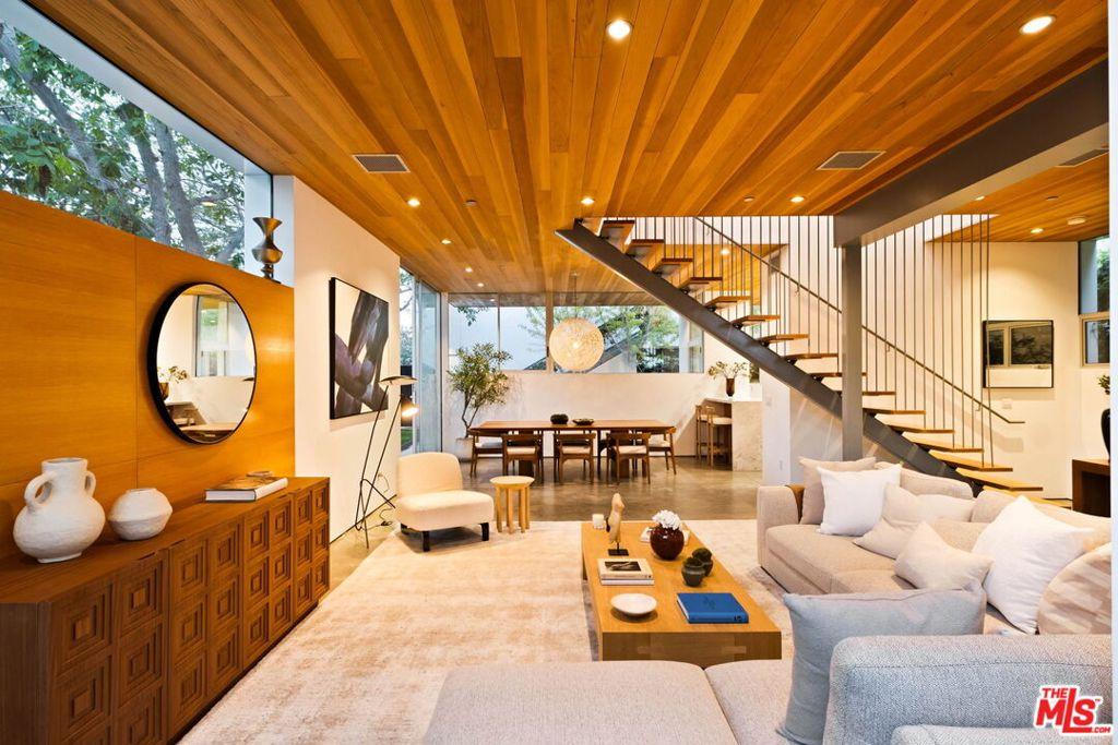 MLS #26868761 image #0