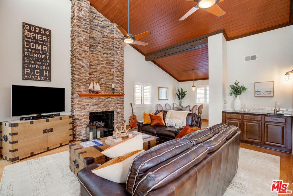 MLS #26868863 image #0