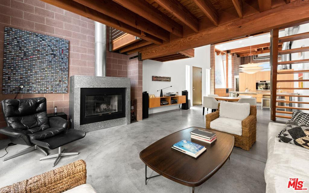 MLS #26868869 image #0
