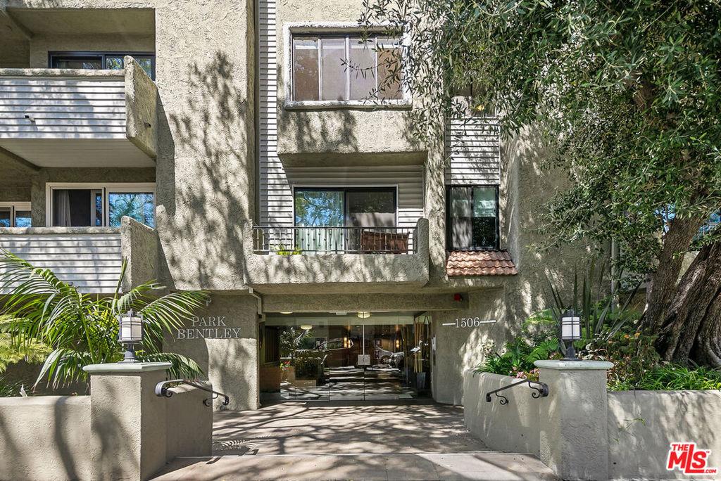 1506 S Bentley AV #308 Los Angeles CA 90025 | MLS #26869465 45 MLS #26869465 image #0