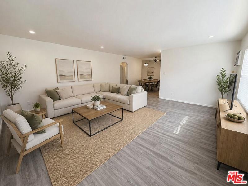 MLS #26869569 image #0
